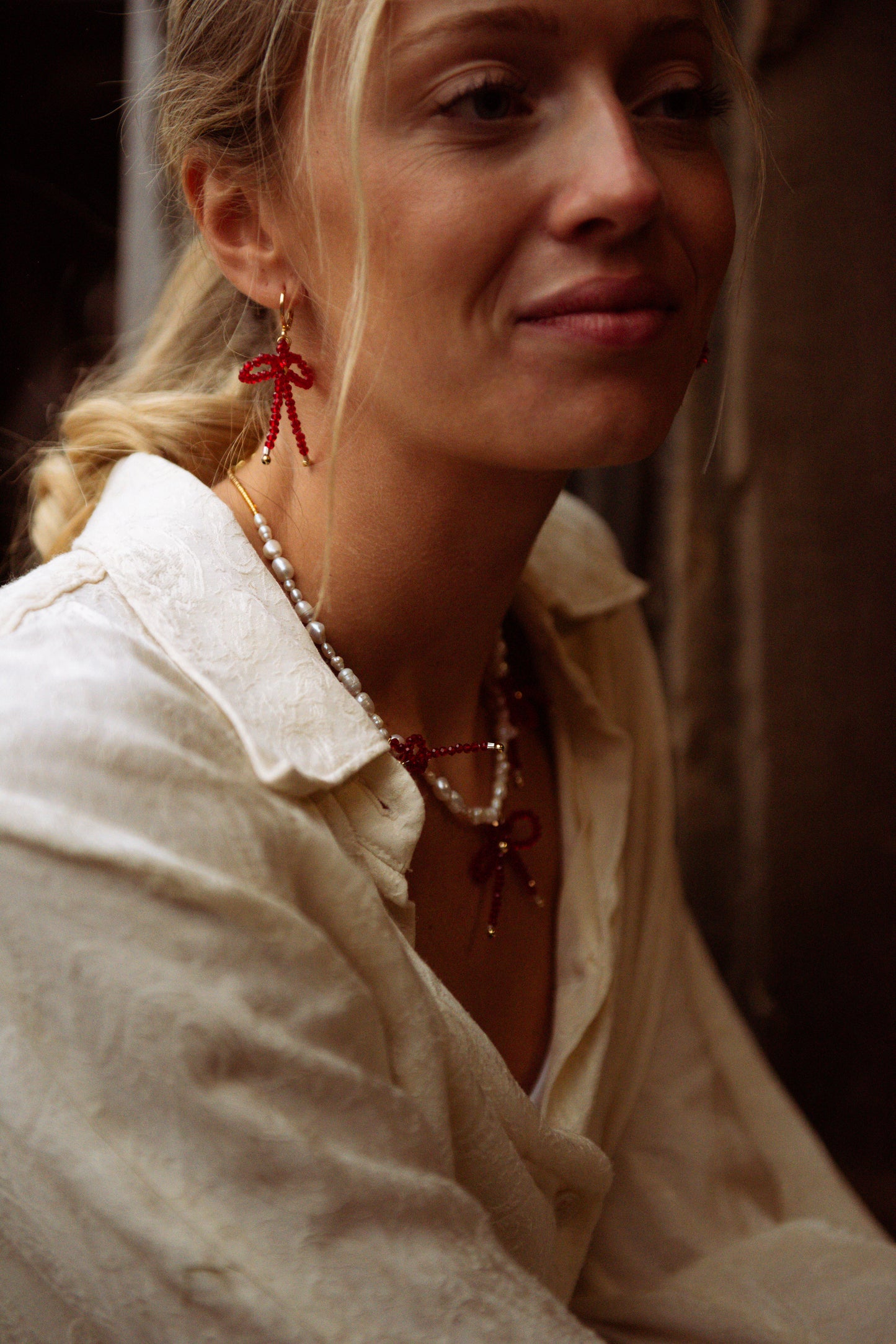 Bow Kissed Pearl Earrings