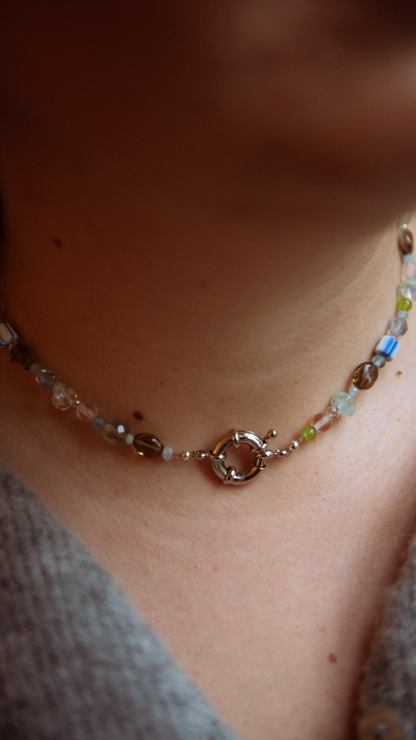 (12) BLUE AND BROWN BUBBLE NECKLACE